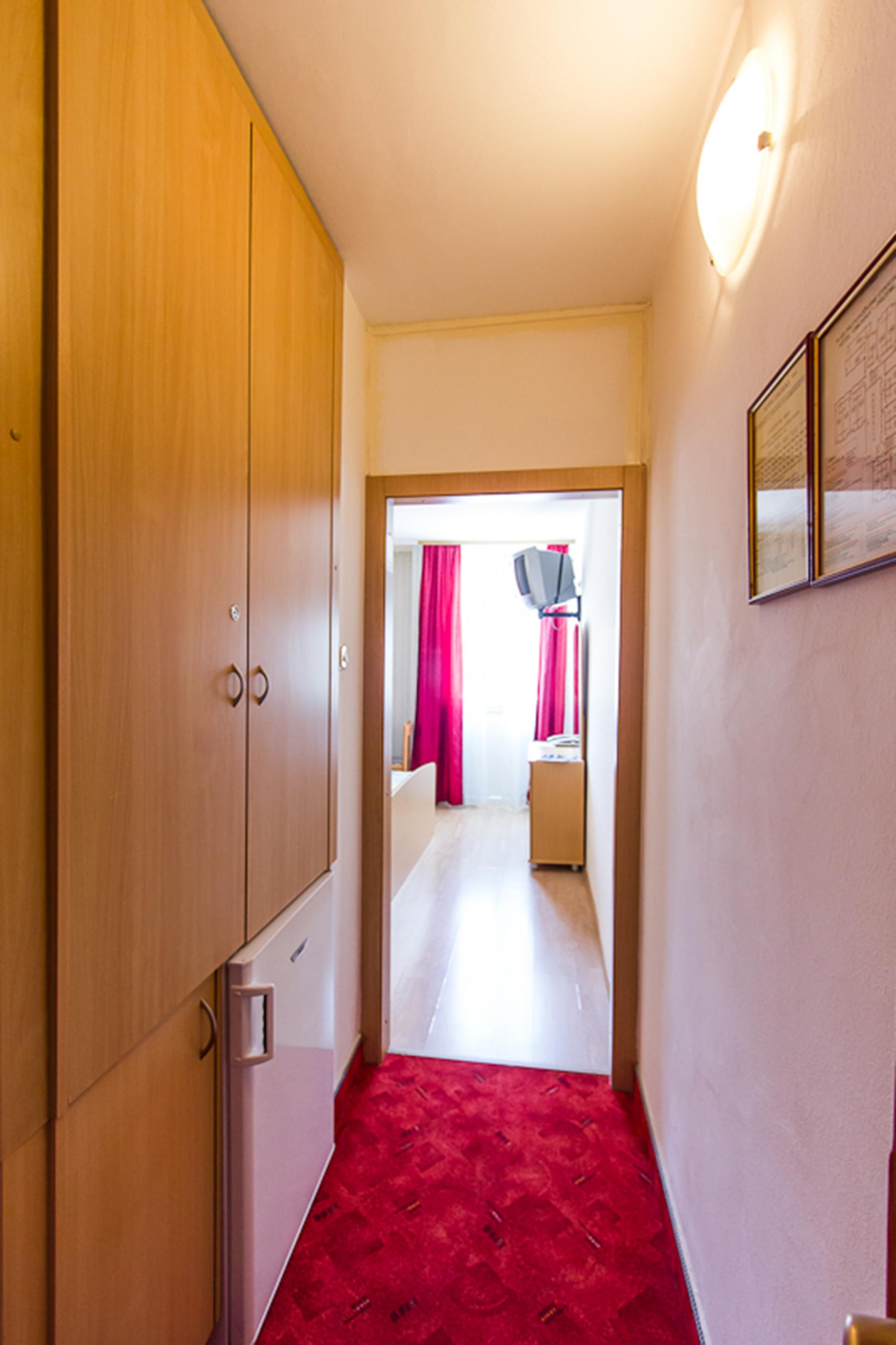 Hotel Omorika Пунат Экстерьер фото