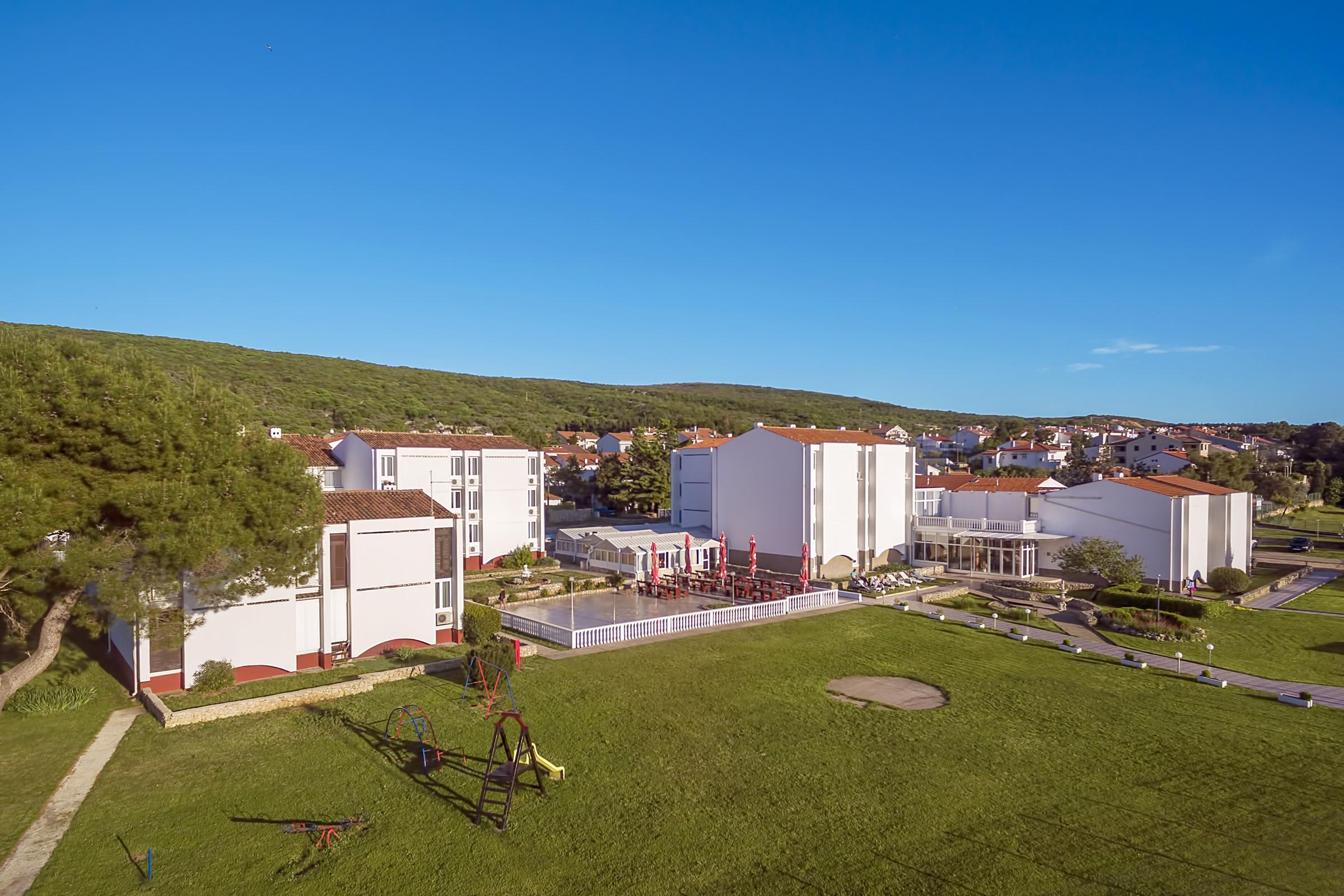 Hotel Omorika Пунат Экстерьер фото
