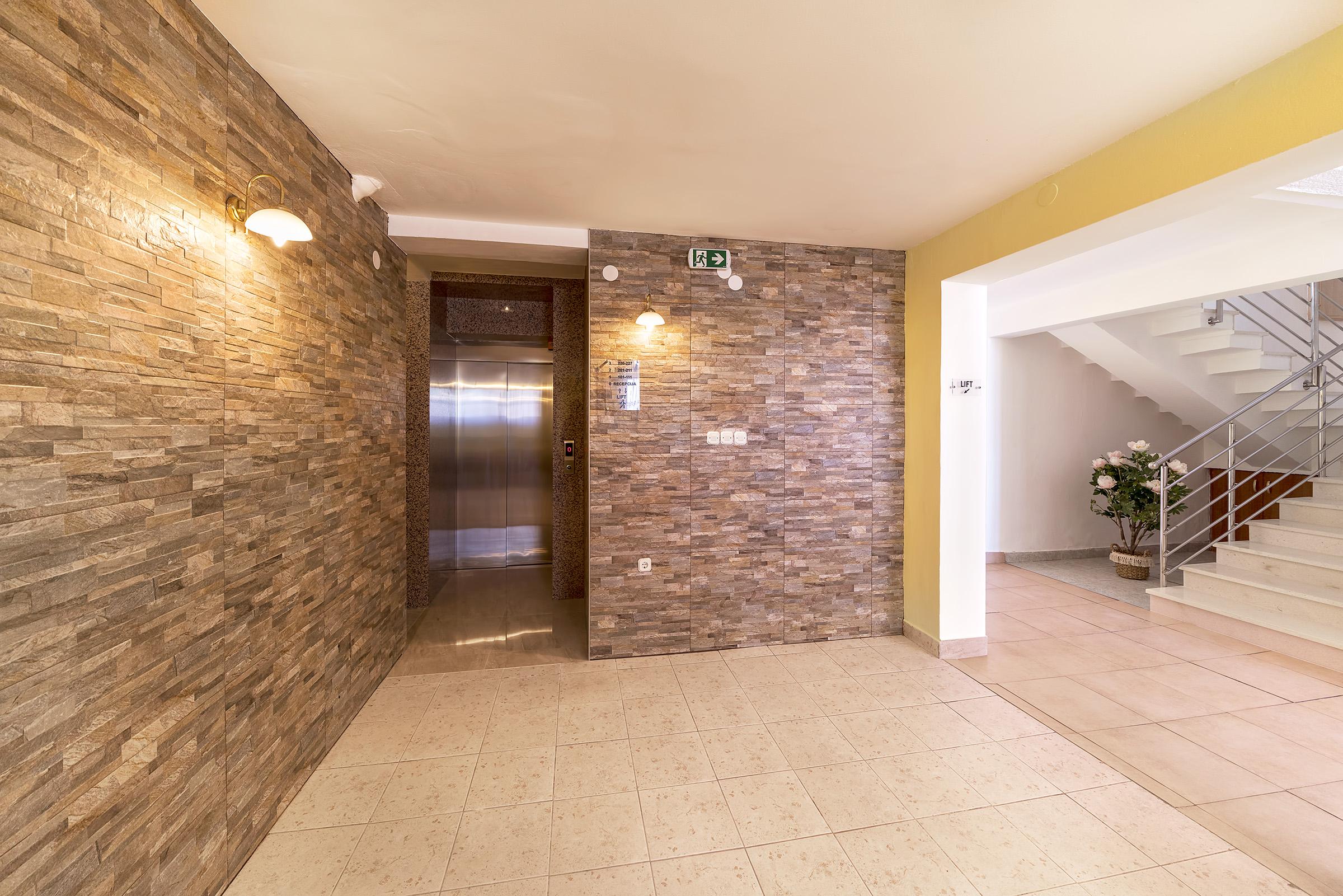 Hotel Omorika Пунат Экстерьер фото